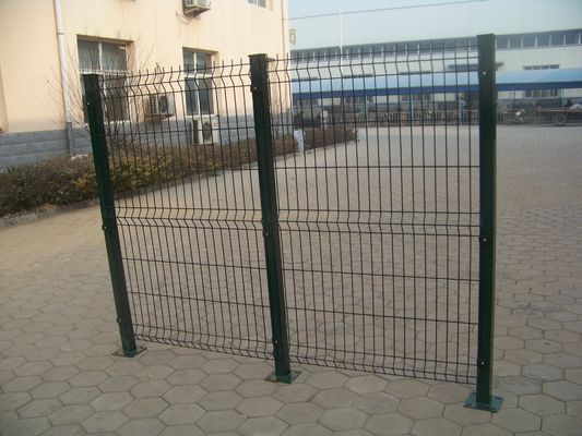 Galvanized Steel 3d V Bending Curved Welded Wire Fence PVC dilapisi