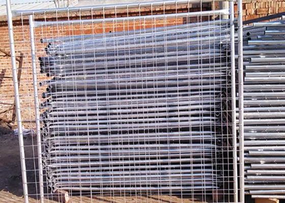 Tinggi 2m Mobile Temporary Fencing 75*150mm Standar Australia