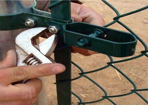 Sistem sederhana 3.0mm Metal Chain Link Fencing Dengan Fittings