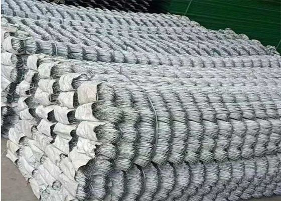 1.5 Inch Wire Mesh Rolls Cyclone 8 kaki Tinggi Chain Link Pagar 40 * 40mm