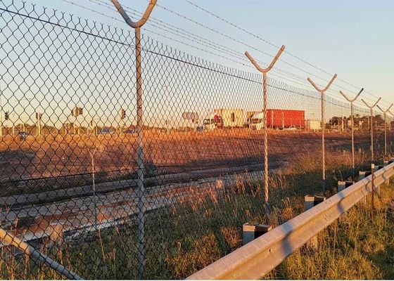 Portable 3.0mm Wire Metal Chain Link Fencing 60g/M2 Galvanized