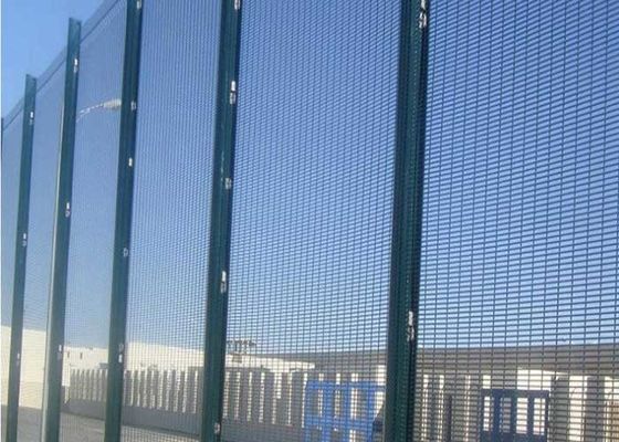 Anti Climb 358 Penjara Mesh 3.0mm Keamanan Steel Fence Rodent Proof