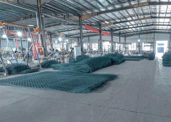 River Control Gabion Wire Mesh 60*80mm Zinc Coated Gabion Wall Fence