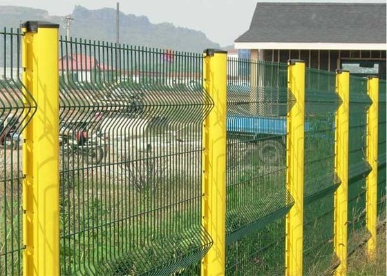 Tinggi 1830mm CM Post V Mesh Security Fencing Powder Coated Metal Fence